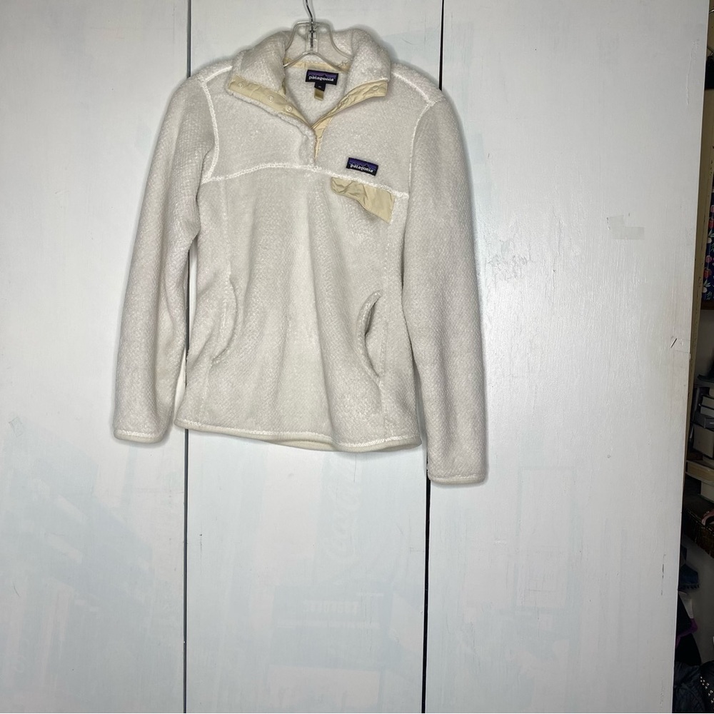 Patagonia Flap pocket pull over sweater size XS